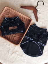 Dog Tooth Black Floral Ribbed Top