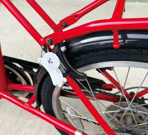 DECOLE Charipita Magnetic Bike Keyring – Bichon Frise