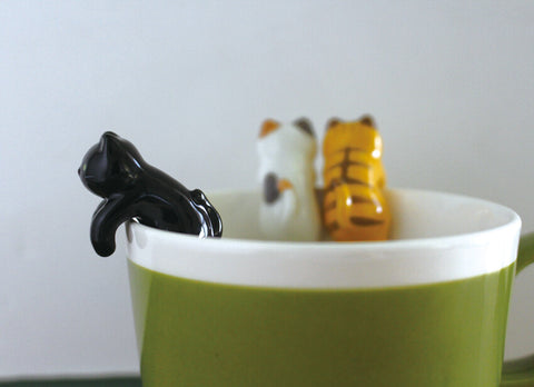 DECOLE Climbing Black Cat Ceramic Spoon